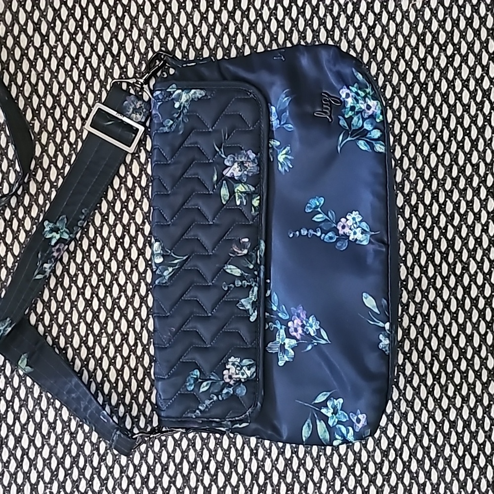 Lug Soar Crossbody Bag